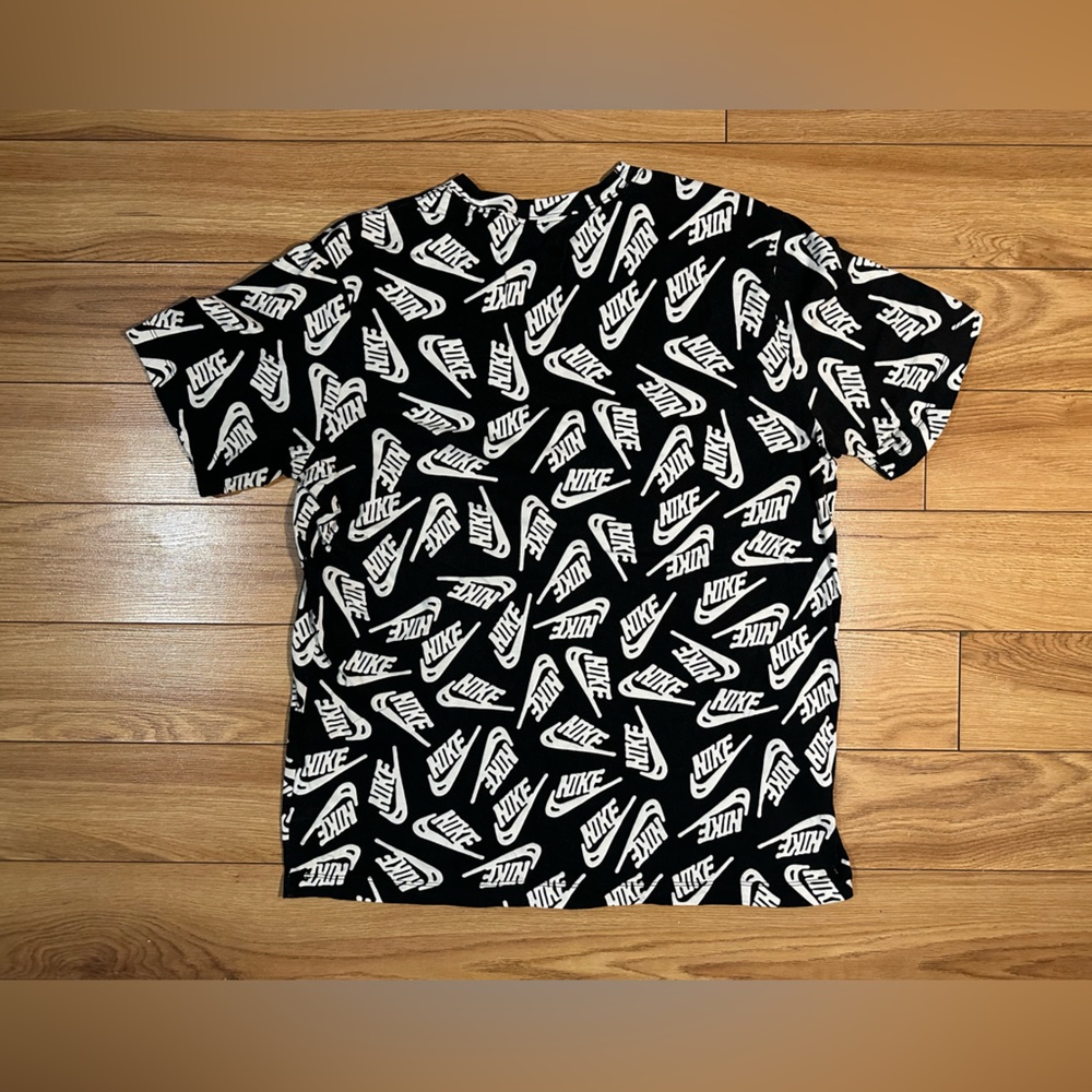 NIKE - NIKE AIR LOGOS - T-SHIRT - SIZE M - BLACK & WHITE - Picture 2 of 2